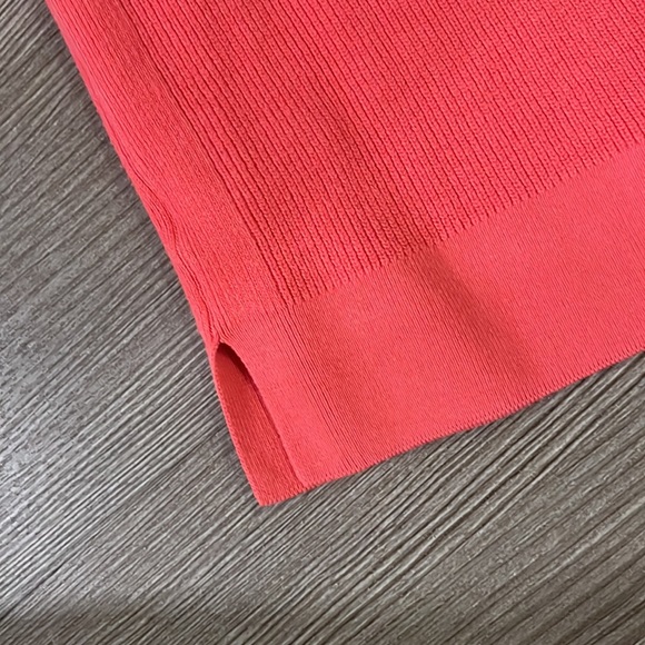 Pink Sweater - Picture 5 of 5